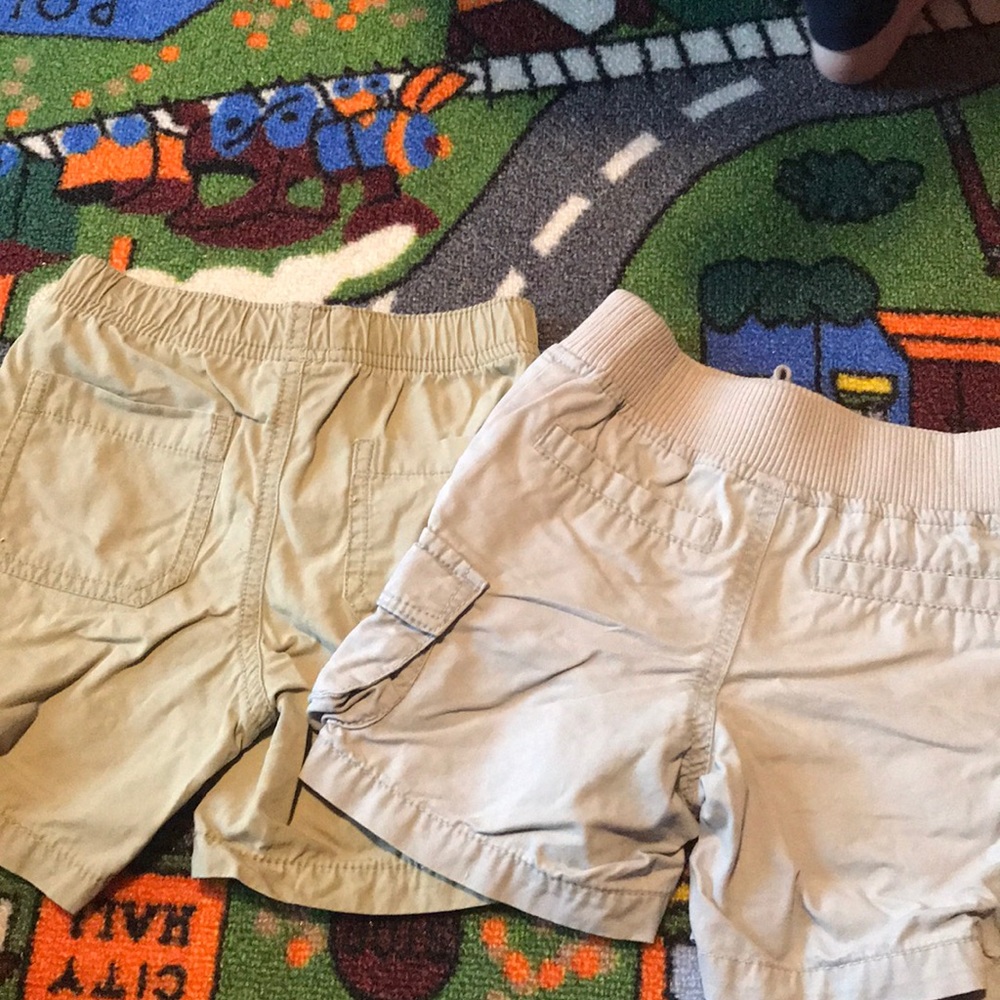Shorts - Picture 2 of 2